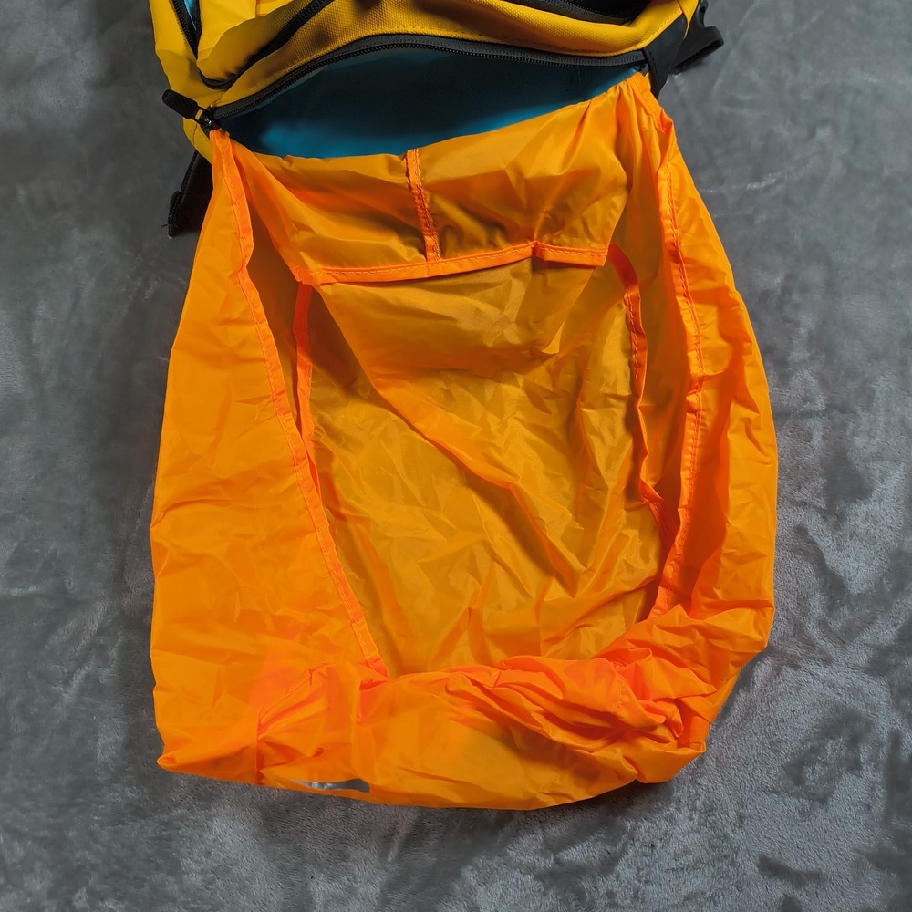 Nike Cheyenne Vapor II Backpack  Orange Black Reflective Daypack Hiking Outodoor - Picture 14 of 16